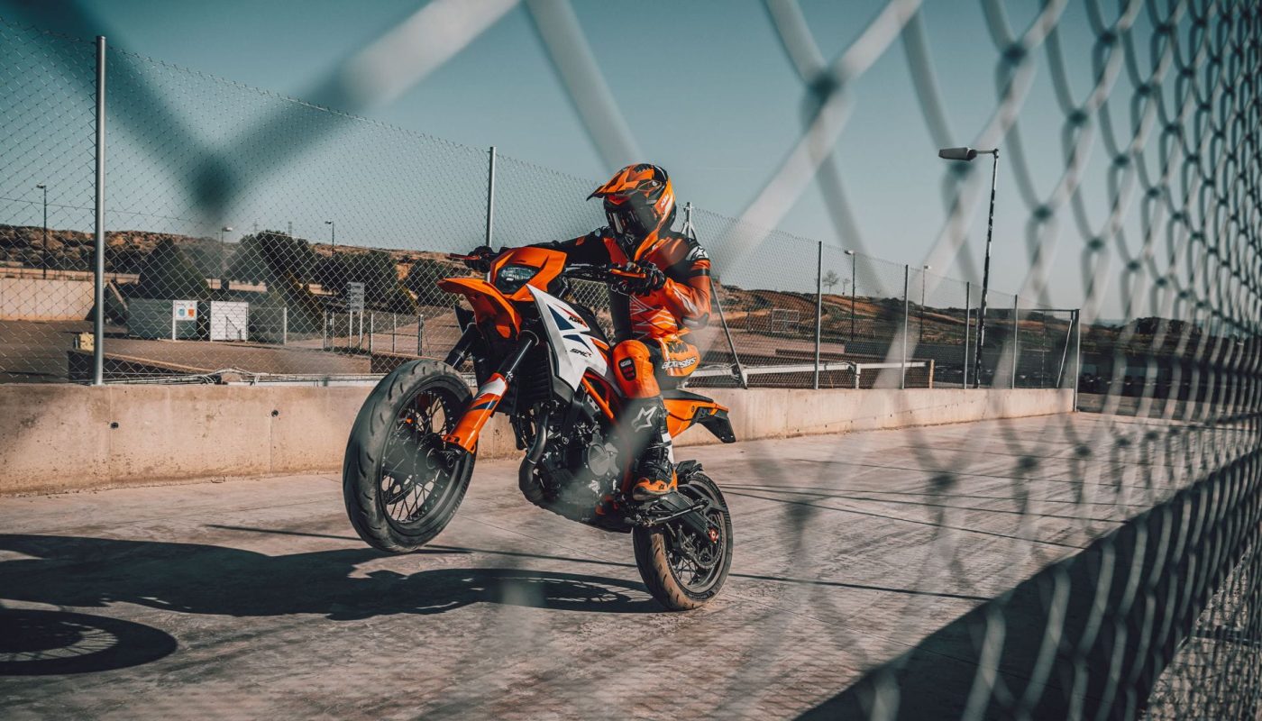 Supermoto